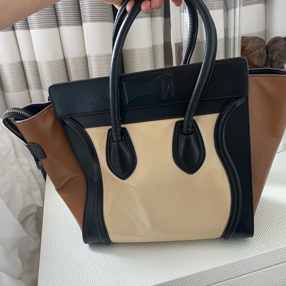 Classic Celine bag in mild condition - Picture 3 of 3